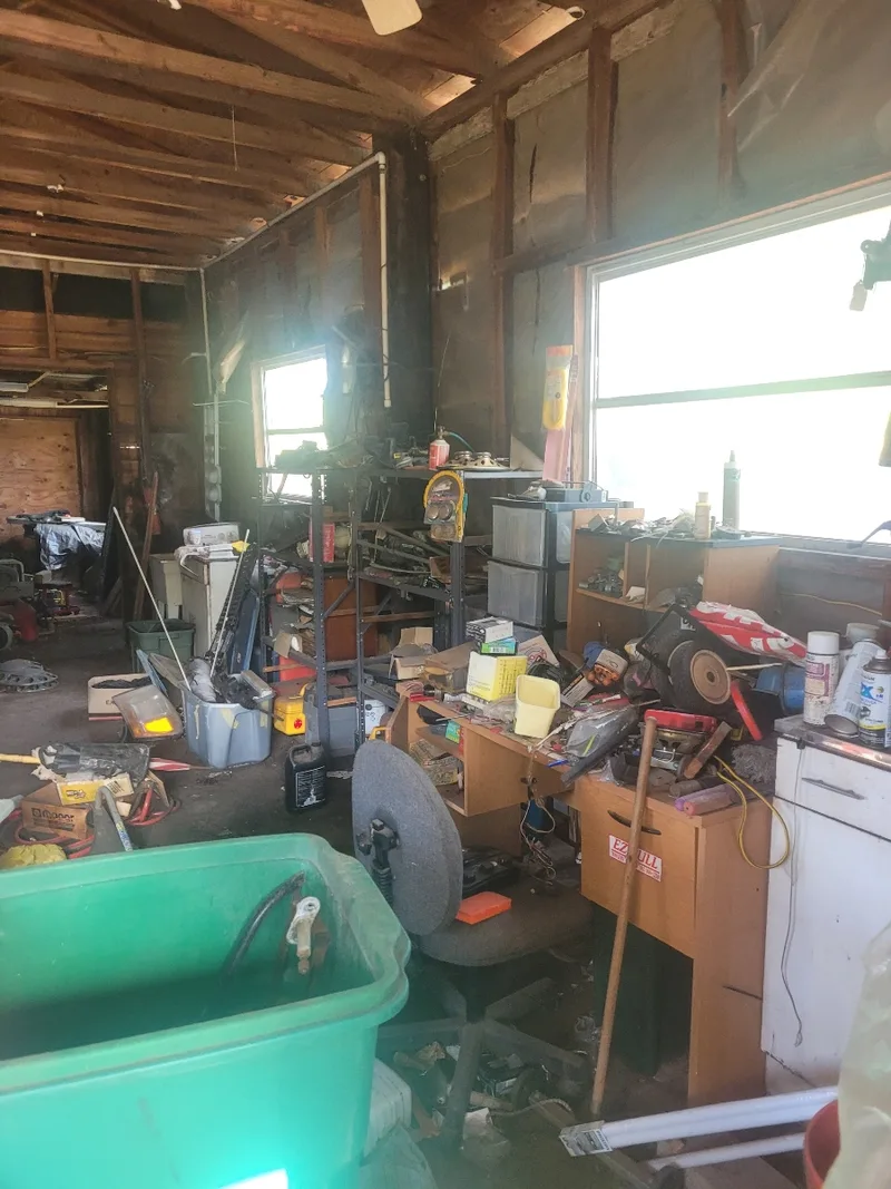 We Buy Estate Contents work in Brooksville, Hernando County, FL