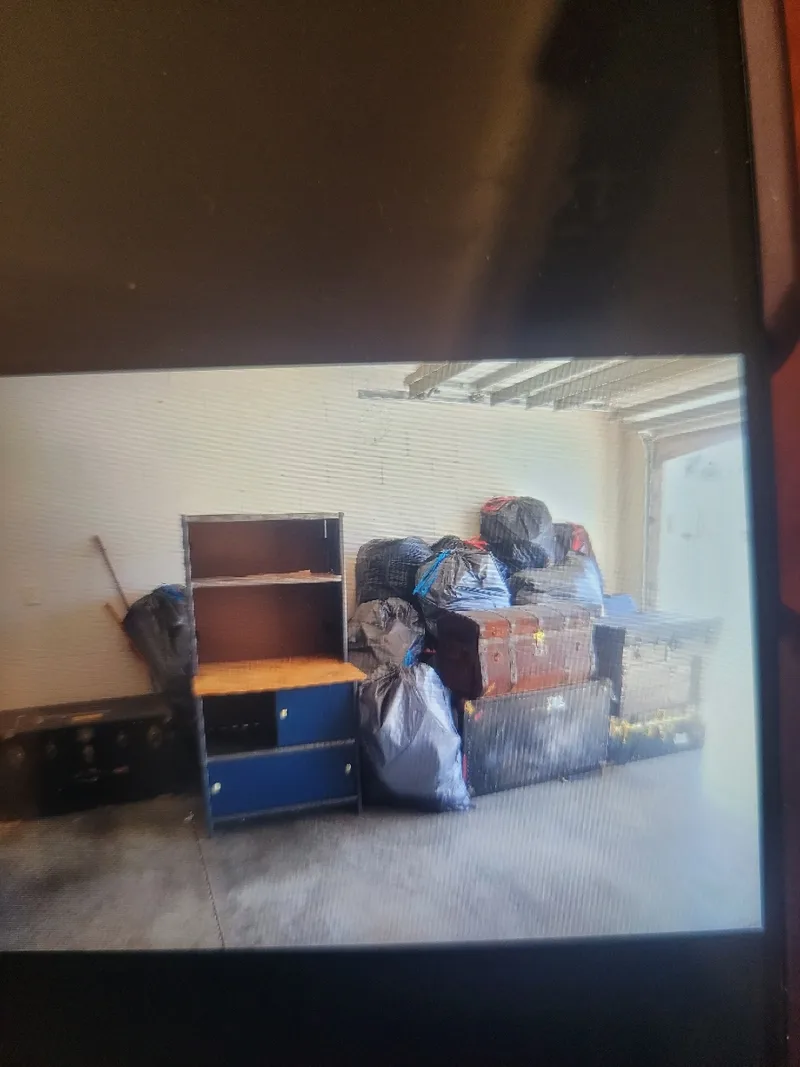 Fence demolition and removal at residential property in Florida